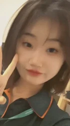 早上认真工作清纯女友晚上被我和兄弟3p