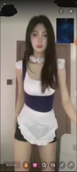 【章哥经典】一对一视频女仆装女孩各种诱惑阿黑颜