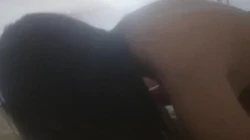 00后妹妹，挺嫩的，比较娇小