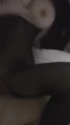 06女大，抽大奶妹子胸，武汉找固定的